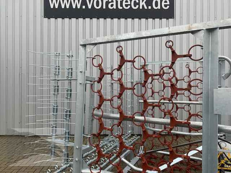 Wiesenegge del tipo Sonstige Wiesenschleppe 6m mit Striegel, Neumaschine In Südheide (Immagine 3)