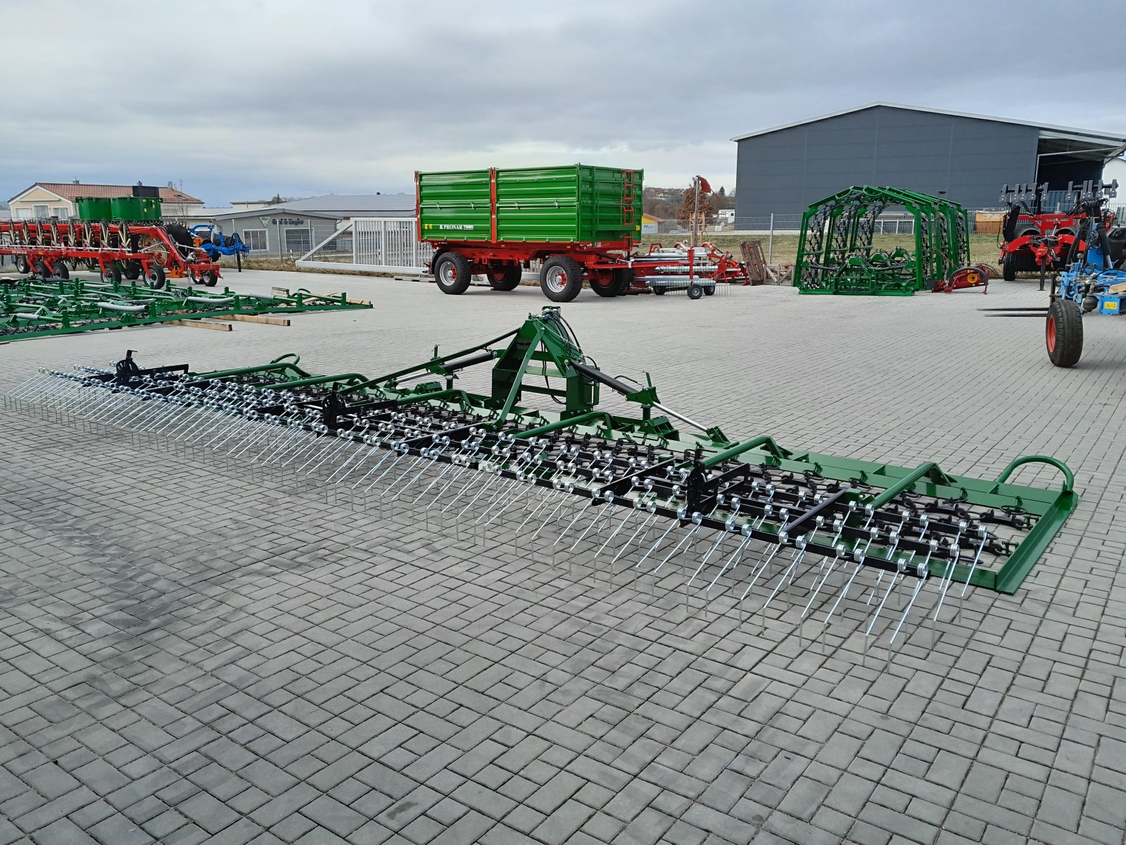 Wiesenegge des Typs stekro 800, Neumaschine in Hemau (Bild 3)