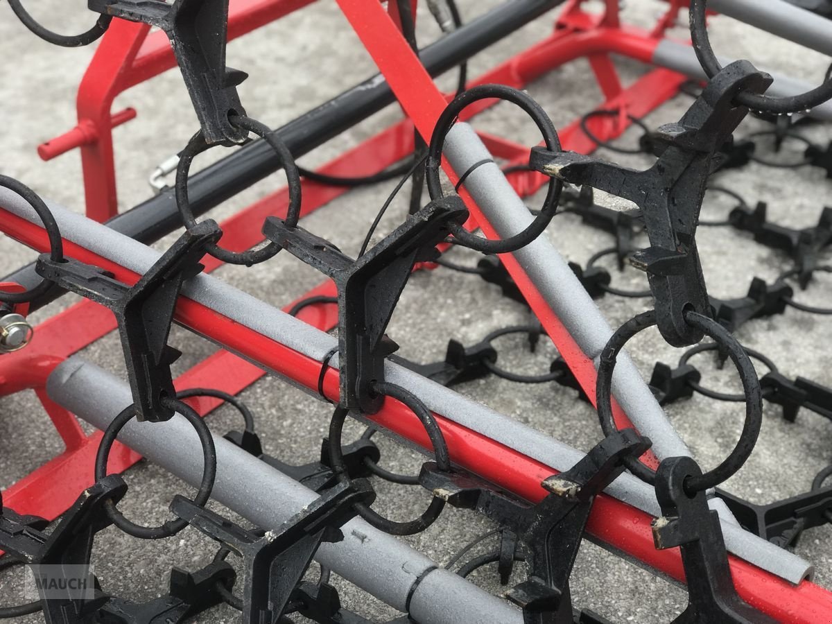 Wiesenegge typu Stekro Wiesenegge 4m, 4-Reihig hydraulisch, Neumaschine v Eben (Obrázek 10)