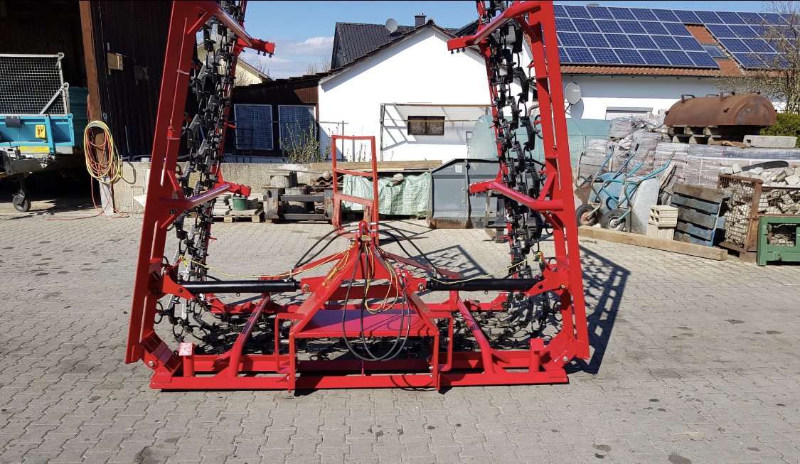 Wiesenegge of the type stekro Wieseneggen, Neumaschine in Bogen (Picture 4)