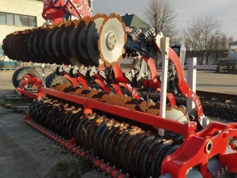 Wiesenegge του τύπου Unia Ares HP TX, Gebrauchtmaschine σε Київ (Φωτογραφία 1)