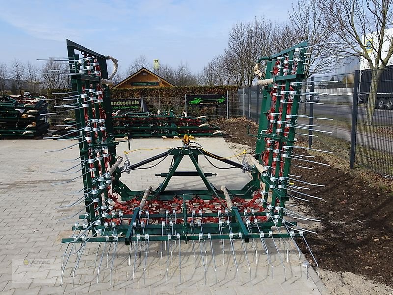 Wiesenegge des Typs Vemac Wiesenschleppe Wiesenstriegel Striegelzinken 5m hydraulisch NEU, Neumaschine in Sülzetal OT Osterweddingen (Bild 11)