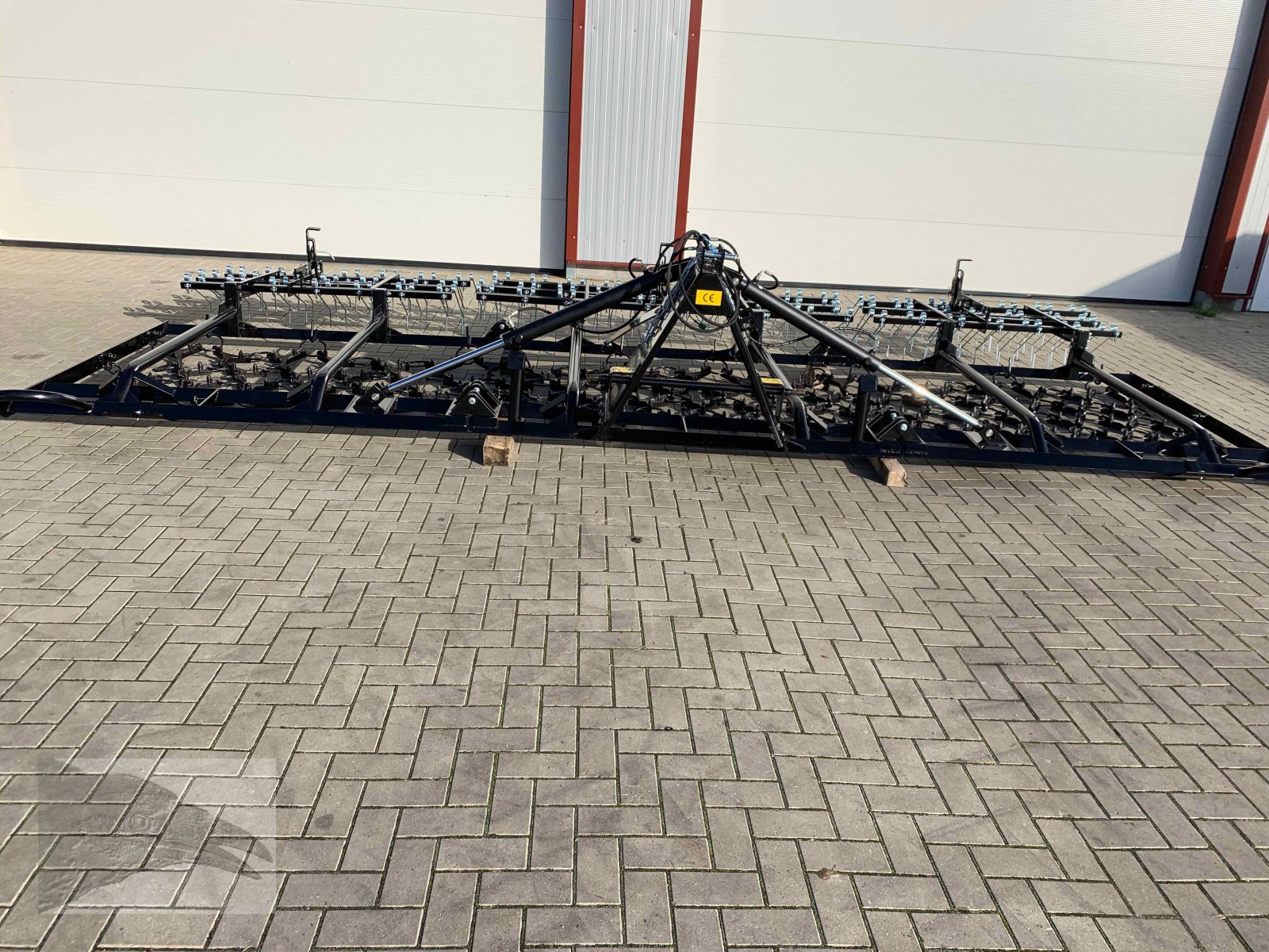 Wiesenegge des Typs VORATECK 6m mit Striegel, Neumaschine in Südheide (Bild 5)