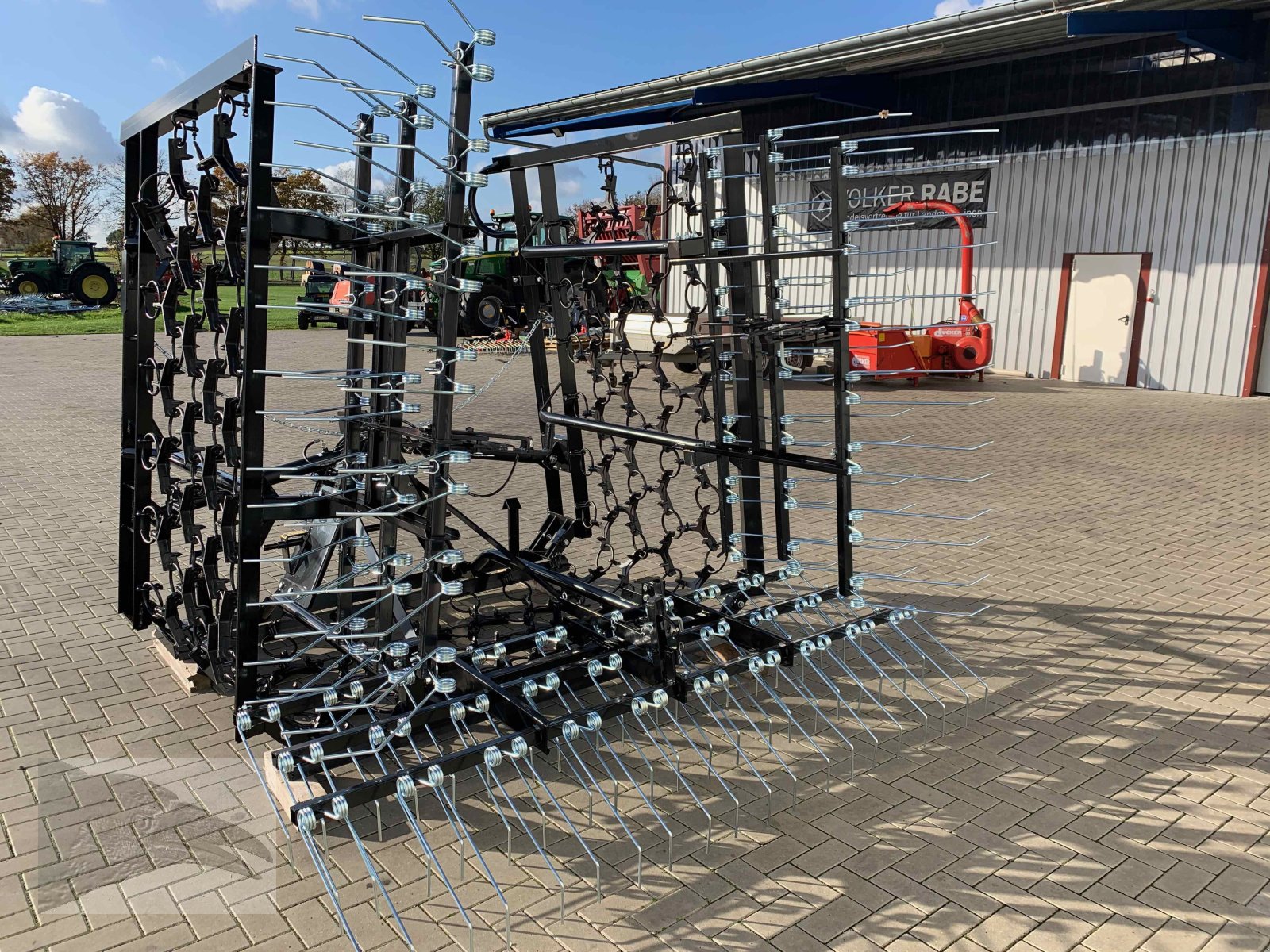 Wiesenegge des Typs VORATECK 6m mit Striegel, Neumaschine in Südheide (Bild 11)