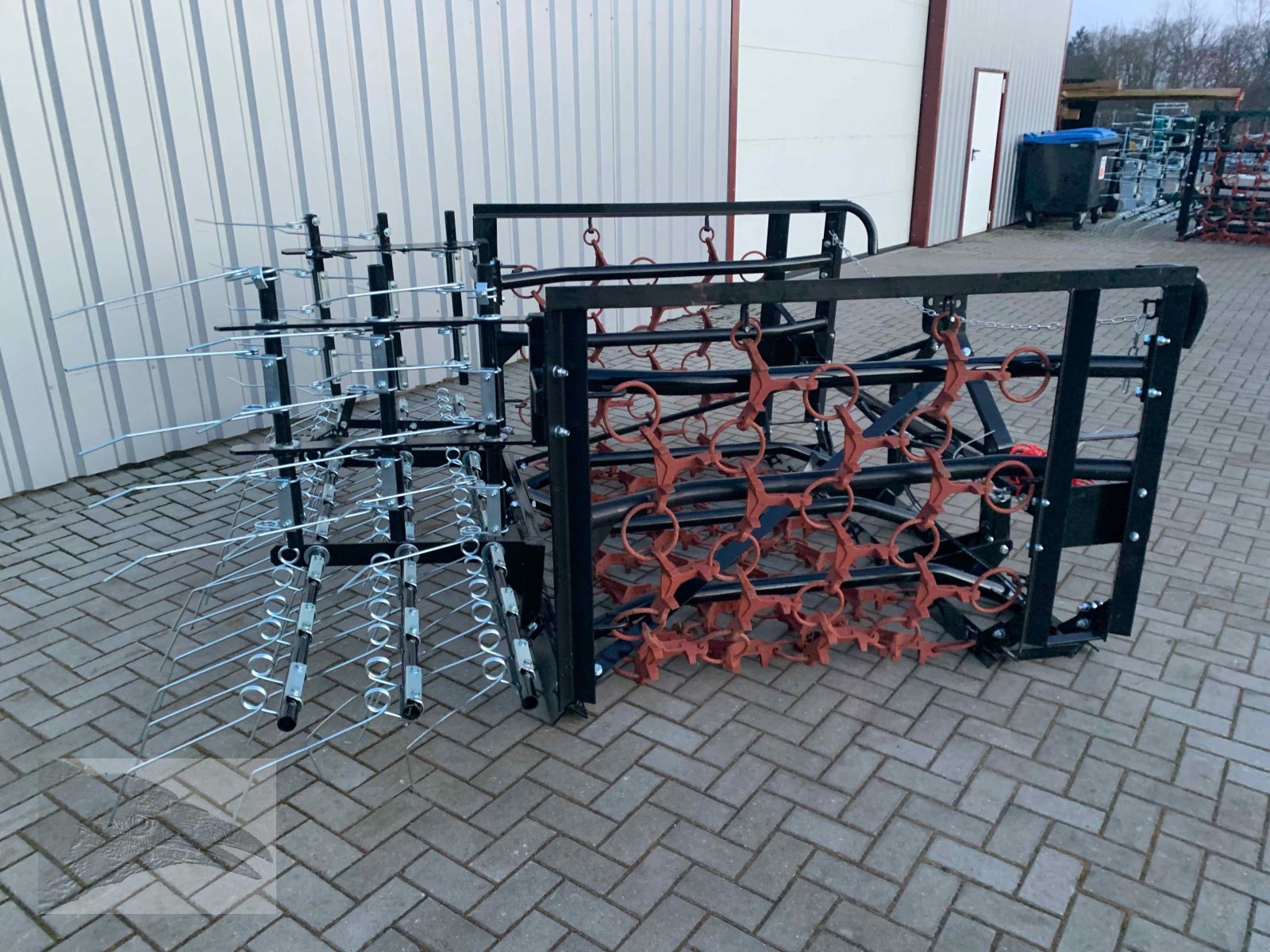 Wiesenegge des Typs VORATECK Wiesenschleppe 4m mit Striegel, Neumaschine in Südheide (Bild 4)