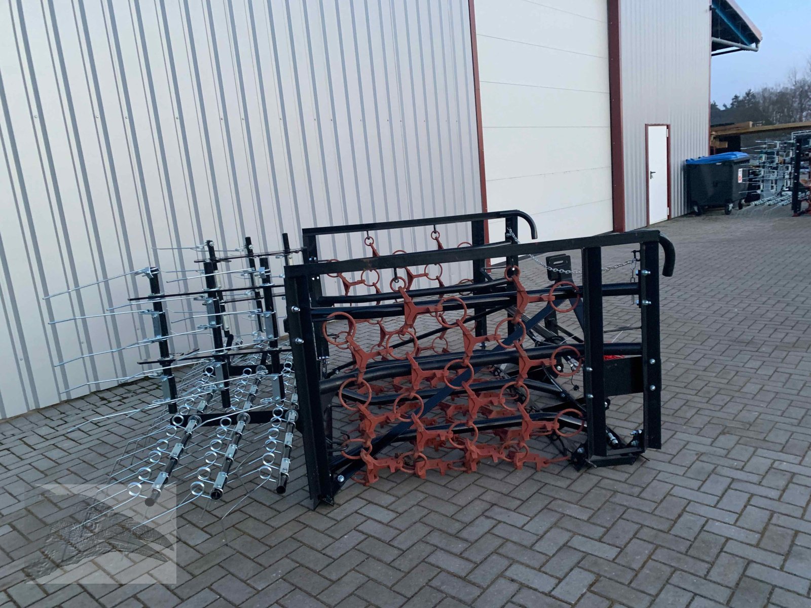 Wiesenegge des Typs VORATECK Wiesenschleppe 4m mit Striegel, Neumaschine in Südheide (Bild 10)