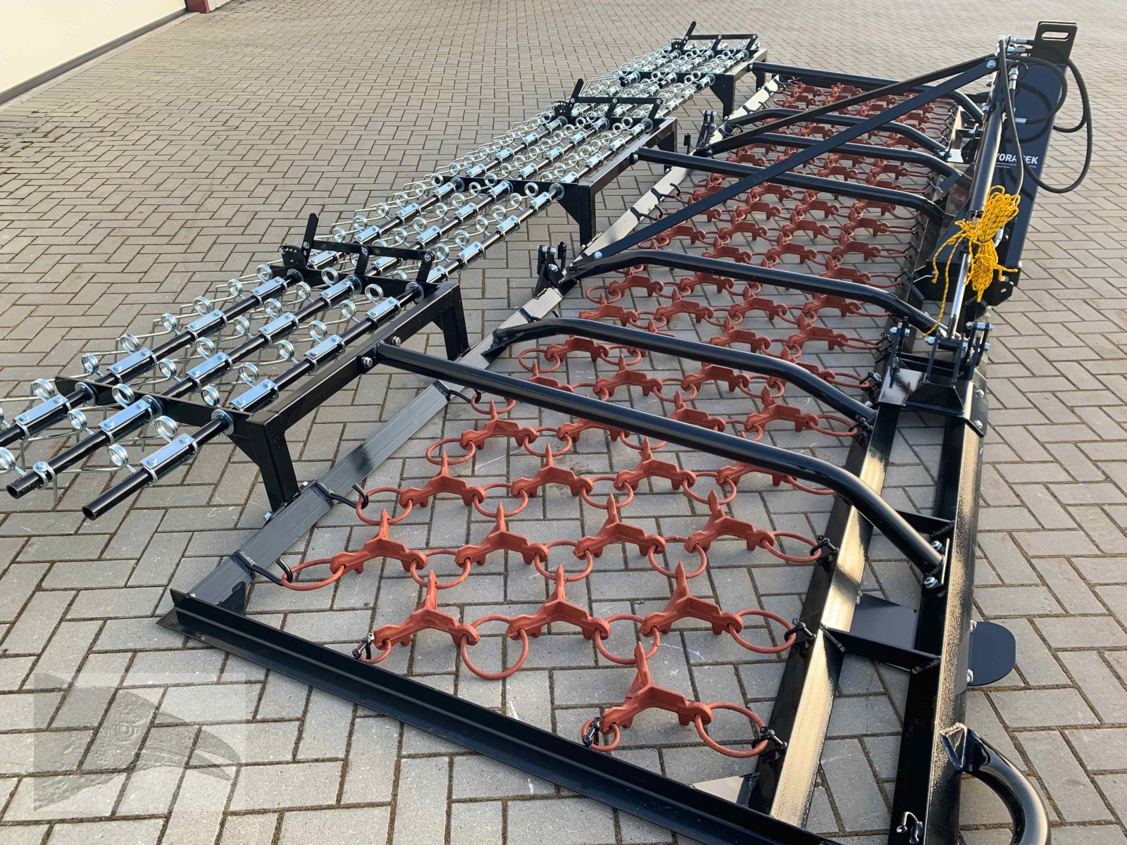 Wiesenegge typu VORATECK Wiesenschleppe 5m mt Striegel, Neumaschine v Südheide (Obrázek 5)