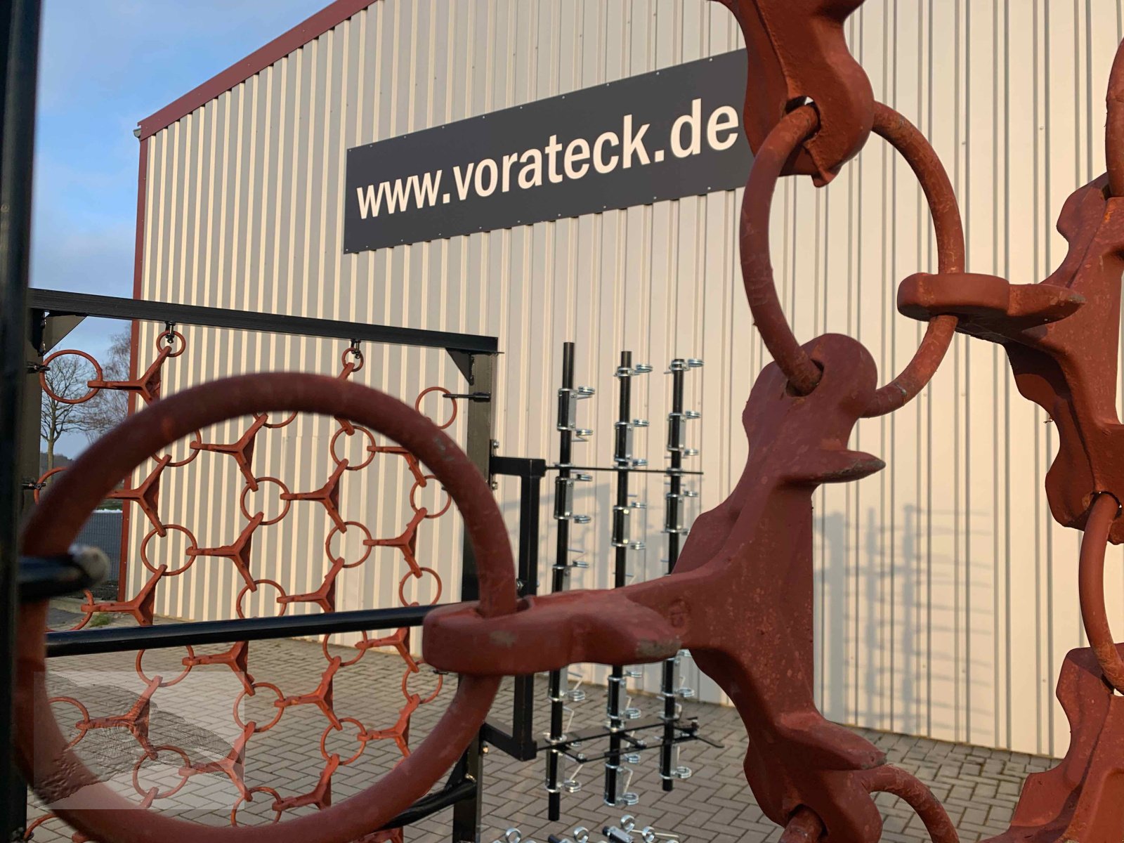 Wiesenegge typu VORATECK Wiesenschleppe 5m mt Striegel, Neumaschine v Südheide (Obrázek 10)