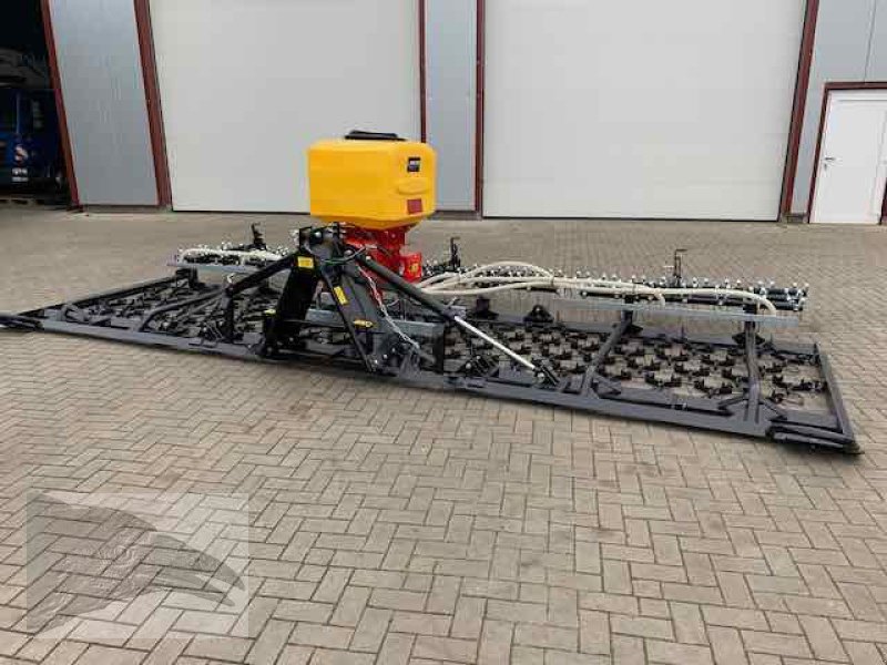 Wiesenegge des Typs VORATECK Wiesenschleppe 6m mit Nachsaateinrichtung und Striegel, Neumaschine in Südheide (Bild 13)