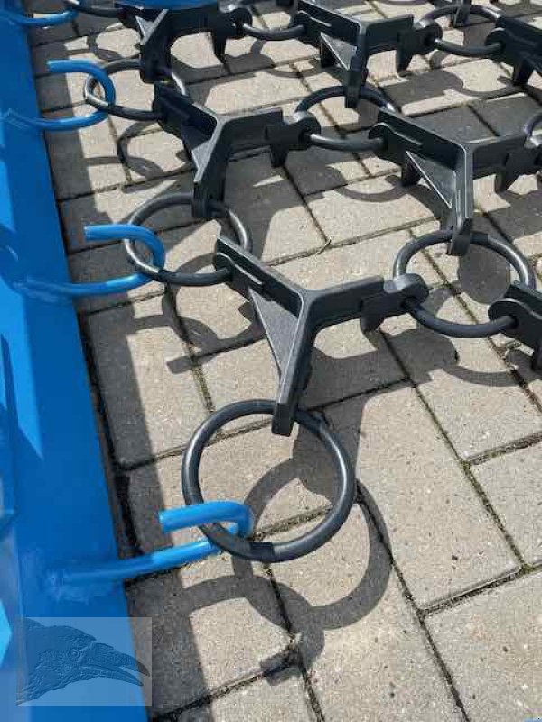 Wiesenegge des Typs VORATECK Wiesenschleppe 6m mit Striegel, Neumaschine in Südheide (Bild 9)