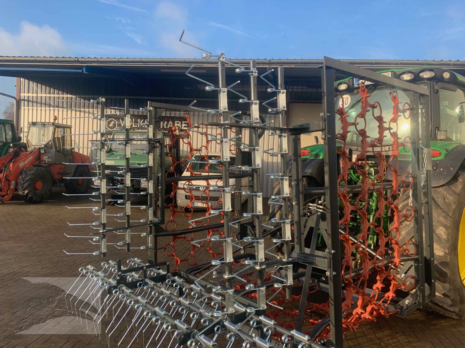 Wiesenegge des Typs VORATECK Wiesenschleppe 8m mit Striegel, Neumaschine in Südheide (Bild 6)