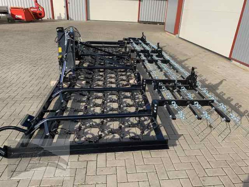 Wiesenegge des Typs VORATECK Wiesenschleppe mit Striegel 6m, Neumaschine in Südheide (Bild 2)