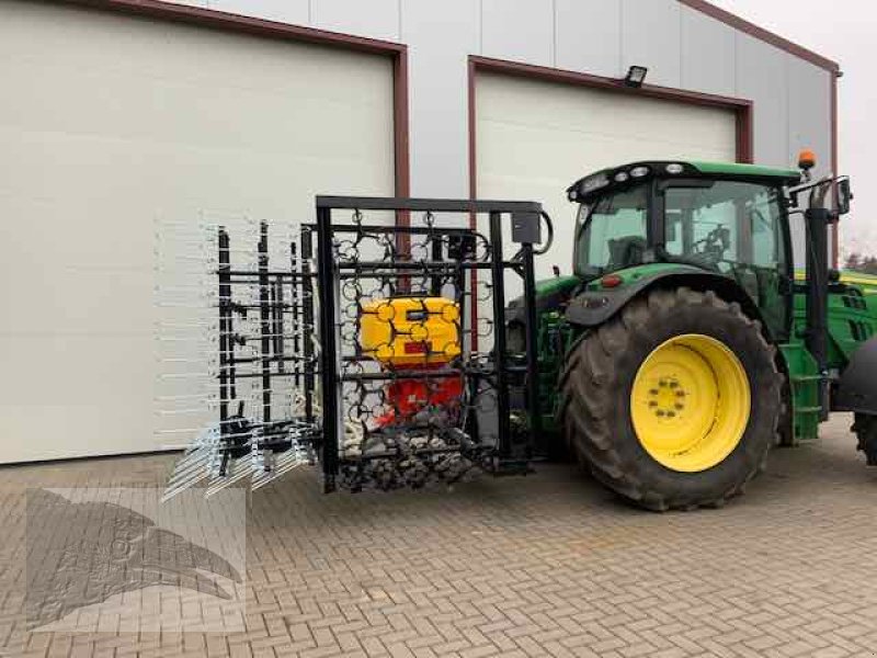 Wiesenegge от тип Voratek Wiesenegge 6m mit Striegel und Nachsaatgerät, Neumaschine в Südheide (Снимка 5)