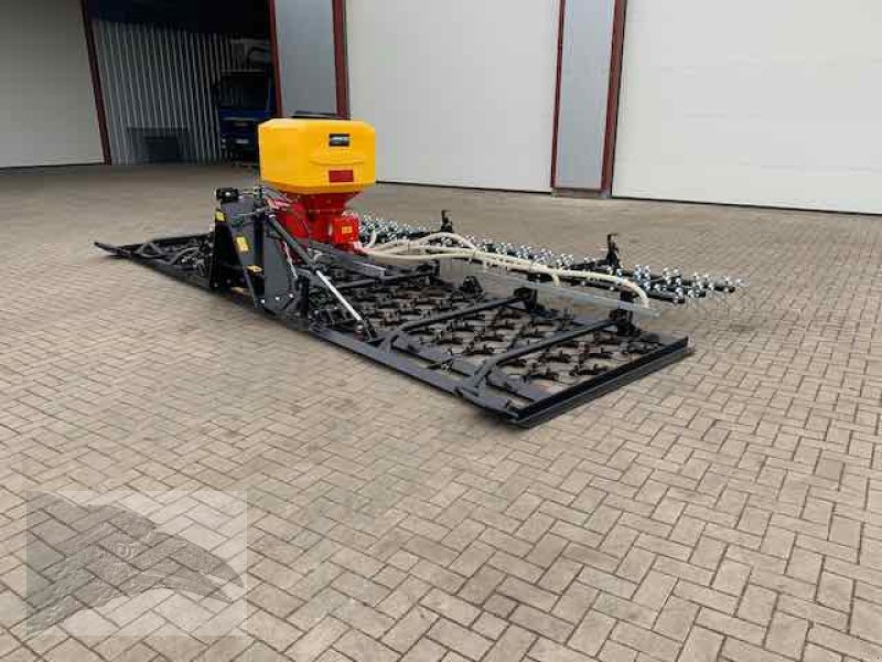 Wiesenegge от тип Voratek Wiesenegge 6m mit Striegel und Nachsaatgerät, Neumaschine в Südheide (Снимка 11)