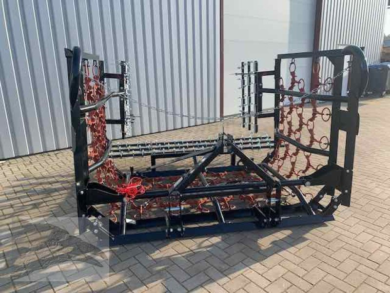 Wiesenegge del tipo Voratek Wiesenschleppe 5m mit Striegel, Neumaschine en Südheide (Imagen 7)