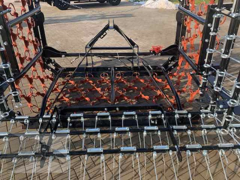 Wiesenegge del tipo Voratek Wiesenschleppe 5m mit Striegel, Neumaschine en Südheide (Imagen 10)