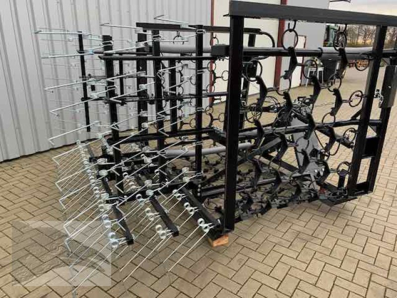 Wiesenegge del tipo Voratek Wiesenschleppe 5m mit Striegel, Neumaschine en Südheide (Imagen 15)