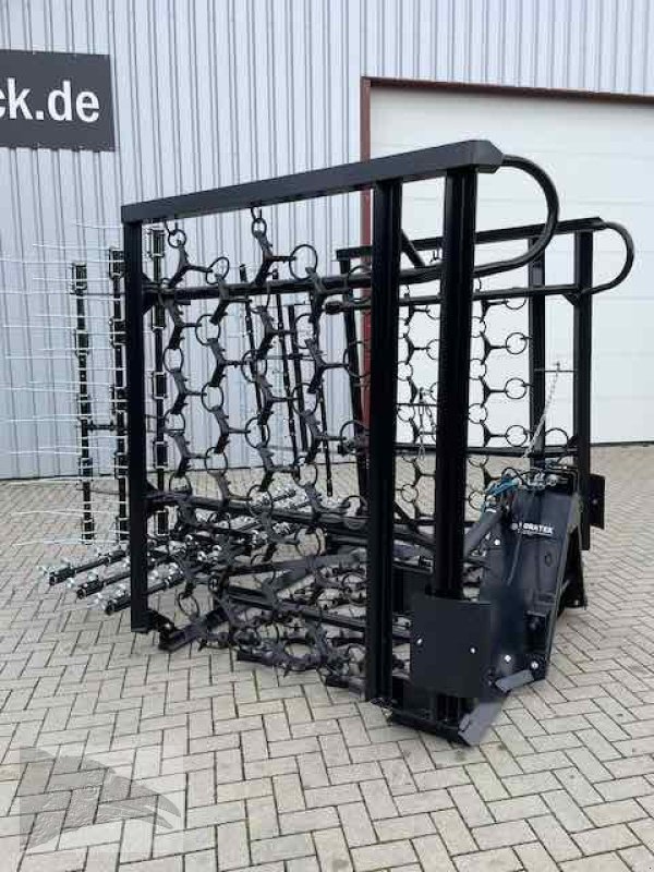 Wiesenegge del tipo Voratek Wiesenschleppe 6m mit Striegel 10mm Zinken, Neumaschine In Südheide (Immagine 2)