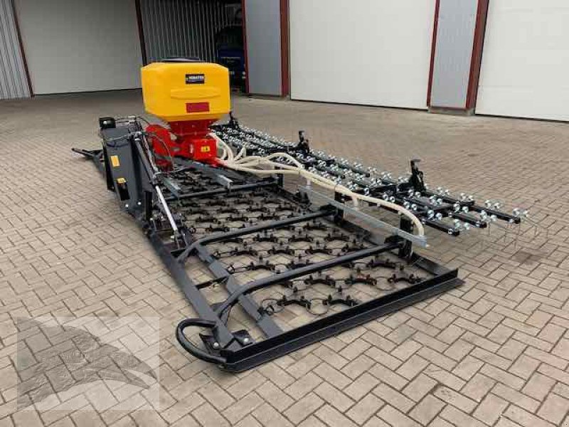 Wiesenegge типа Voratek Wiesenschleppe 6m mit Striegel, Nachsaatgerät, Neumaschine в Südheide (Фотография 13)