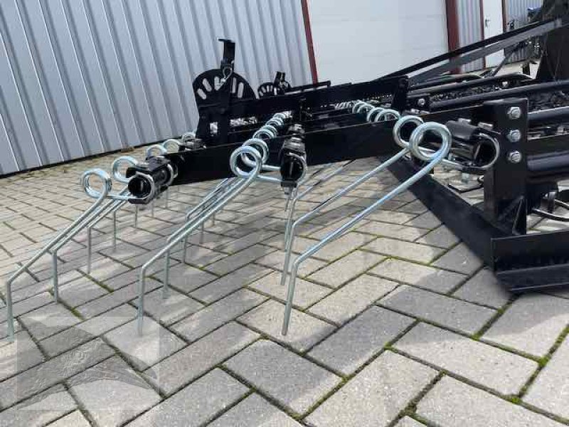 Wiesenegge от тип Voratek Wiesenschleppe 6m mit Striegel, Neumaschine в Südheide (Снимка 9)