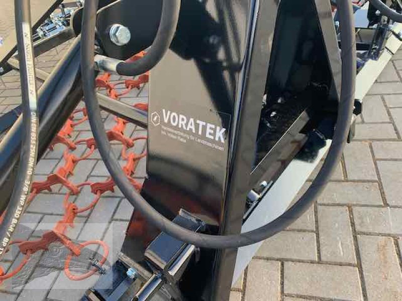 Wiesenegge of the type Voratek Wiesenschleppe 6m mit Striegel, Neumaschine in Südheide (Picture 5)