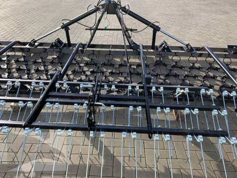 Wiesenegge za tip Voratek Wiesenschleppe 6m mit Striegel, Neumaschine u Südheide (Slika 4)