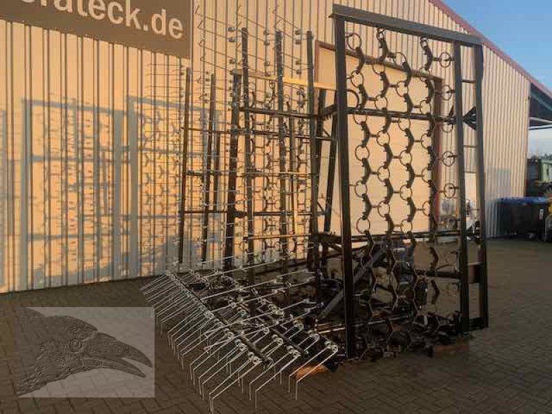 Wiesenegge типа Voratek Wiesenschleppe 8m mit Striegel, Neumaschine в Südheide (Фотография 8)