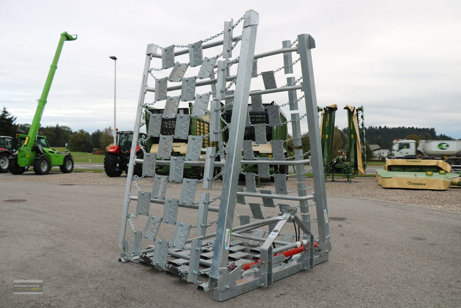 Wiesenegge des Typs Wölfleder 8,30m Wiesenegge, Neumaschine in Aurolzmünster (Bild 2)