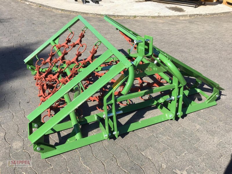 Wiesenegge of the type ZAGRODA WIESENEGGE 4SH/4 hydr. Klappung, Neumaschine in Groß-Umstadt (Picture 1)