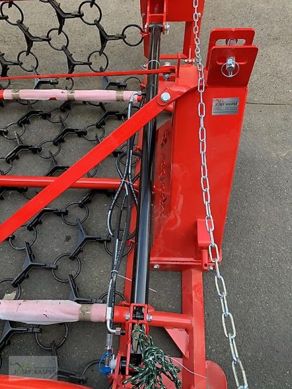 Wiesenegge typu ZAGRODA Wiesenschleppe 4,00 m breit mit Striegel, Neumaschine v Alitzheim (Obrázek 10)