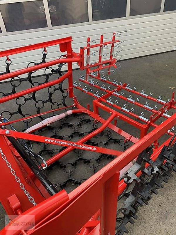 Wiesenegge typu ZAGRODA Wiesenschleppe 4,00 m breit mit Striegel, Neumaschine v Alitzheim (Obrázek 5)