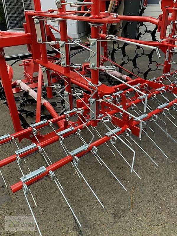 Wiesenegge типа ZAGRODA Wiesenschleppe 4,00 m breit mit Striegel, Neumaschine в Alitzheim (Фотография 8)