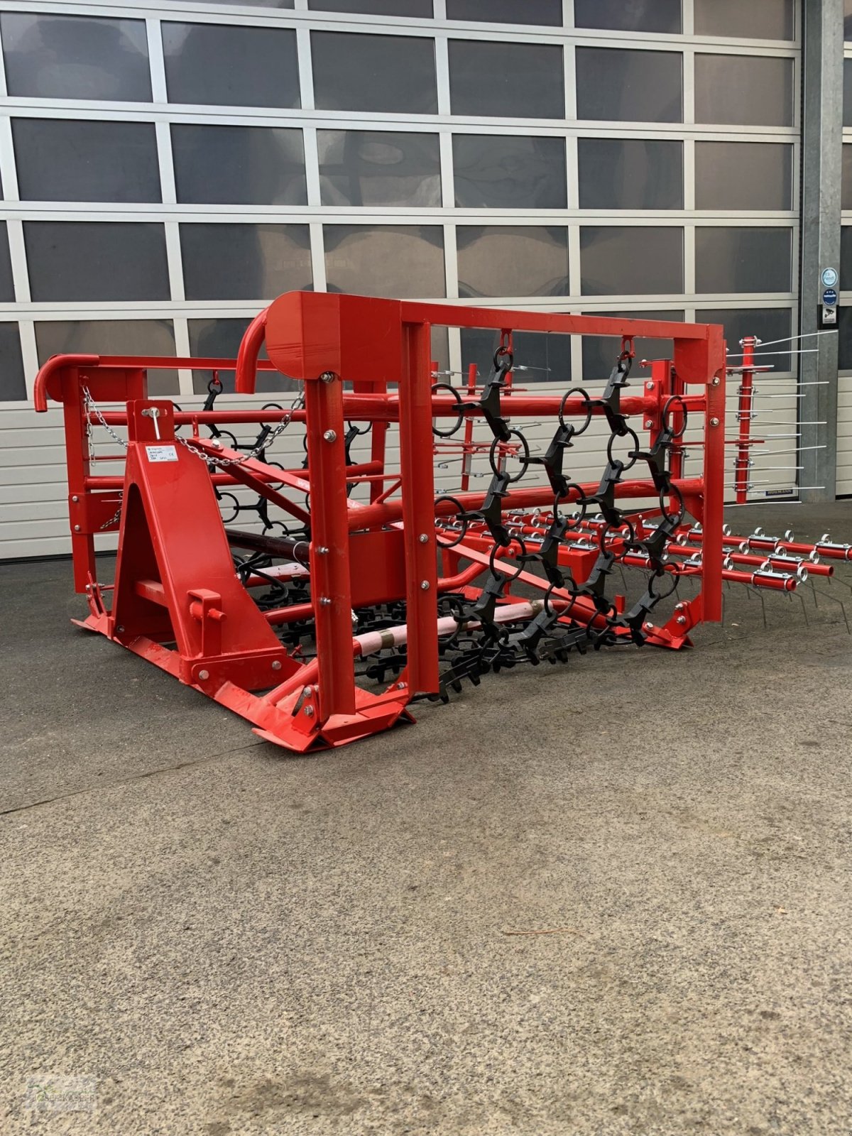 Wiesenegge del tipo ZAGRODA Wiesenschleppe 4,00 m breit mit Striegel, Neumaschine In Alitzheim (Immagine 2)