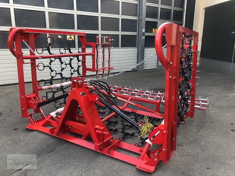 Wiesenegge Türe ait ZAGRODA Wiesenschleppe 5,00 m breit mit Striegel, Neumaschine içinde Alitzheim (resim 1)