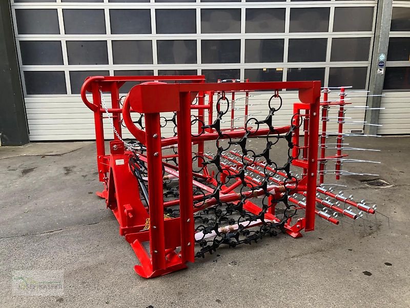 Wiesenegge Türe ait ZAGRODA Wiesenschleppe 5,00 m breit mit Striegel, Neumaschine içinde Alitzheim (resim 3)