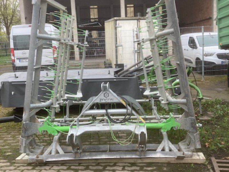 Wiesenegge des Typs Zocon Greenkeeper 6m, Gebrauchtmaschine in Hofgeismar (Bild 1)