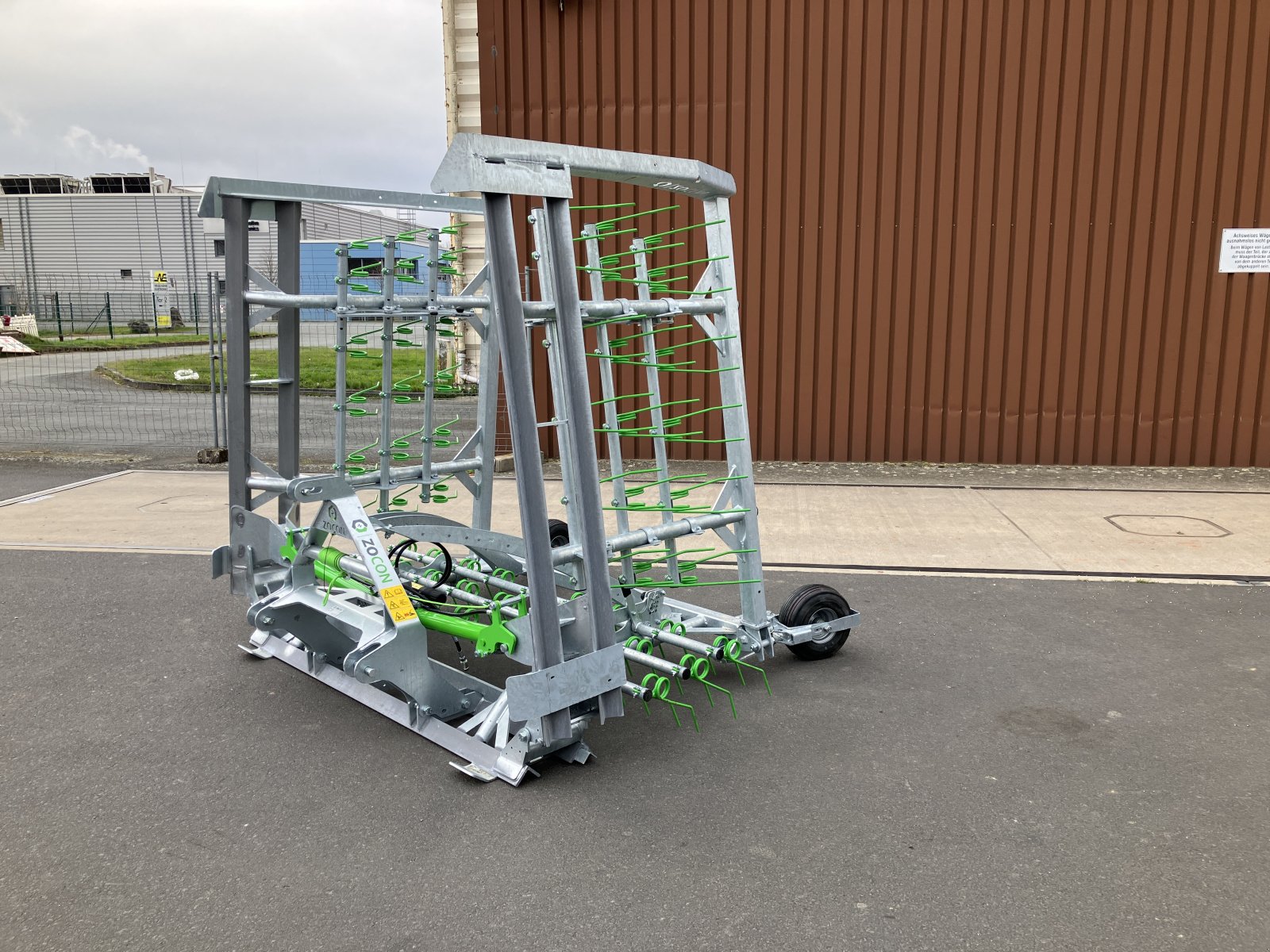 Wiesenegge del tipo Zocon Greenkeeper PLUS 6m, Neumaschine en Frankenberg (Imagen 1)