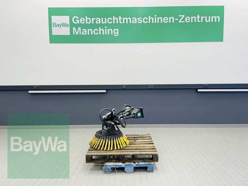 Wildkrautbürste typu GiANT WILDKRAUTBÜRSTE, Vorführmaschine v Manching (Obrázek 1)