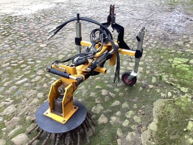 Wildkrautbürste des Typs GMR UK 600 HDS, Gebrauchtmaschine in Ringe (Bild 3)