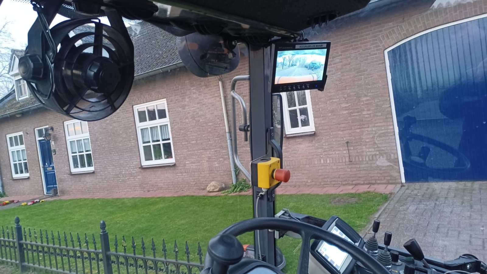 Wildkrautbürste Türe ait Nimos porter-111, Gebrauchtmaschine içinde Mariahout (resim 10)