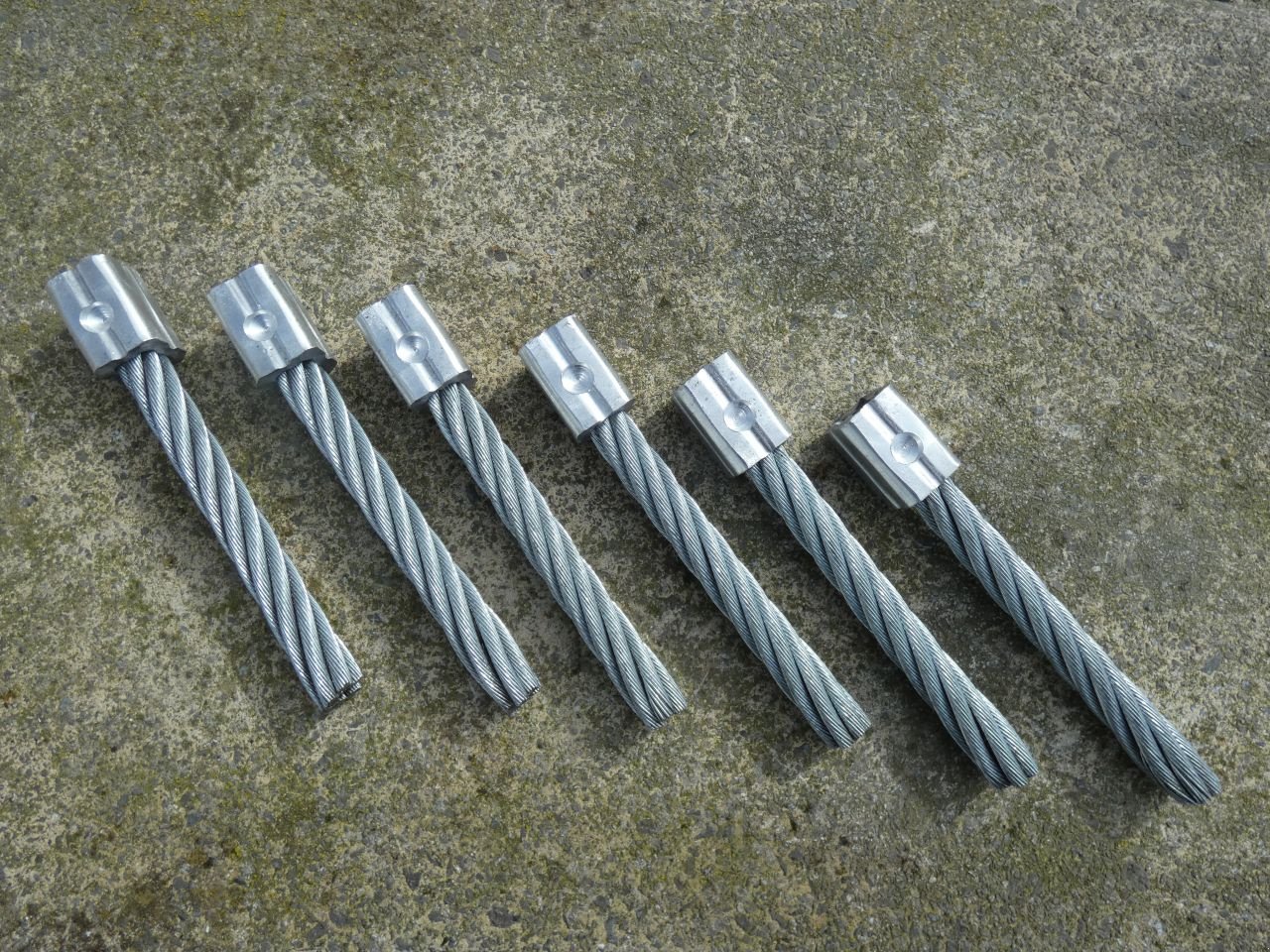 Wildkrautbürste of the type Sonstige Ariens / Limpar Ariens / Limpar onkruidbortsels, Gebrauchtmaschine in Klarenbeek (Picture 1)