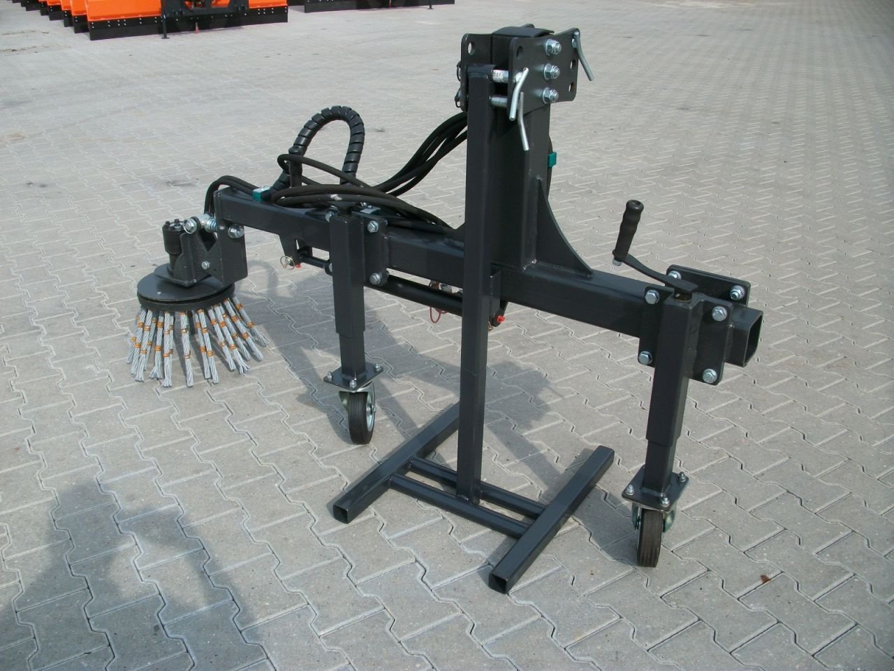 Wildkrautbürste of the type Sonstige Hofstede Hydr aangedreven onkruidborstel, Neumaschine in Staphorst (Picture 4)