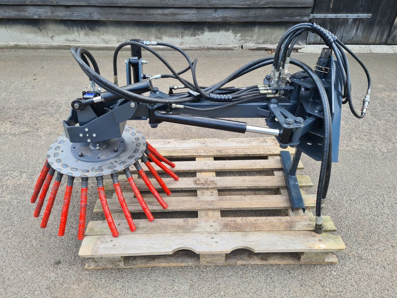 Wildkrautbürste of the type Sonstige LM Trac, Gebrauchtmaschine in Lierop (Picture 2)