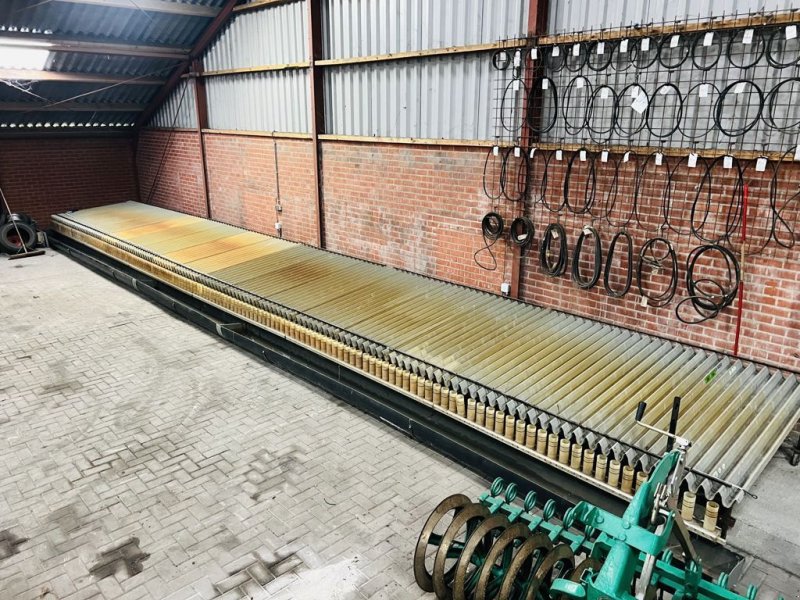 Wildkrautbürste des Typs Sonstige Onbekend LH-AGRO spuittestbaan, Neumaschine in Coevorden (Bild 1)