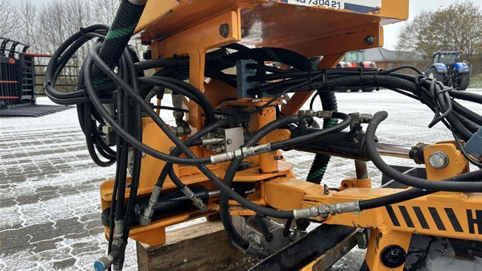 Wildkrautbürste Türe ait Sonstige Ukrudtsbørste, Gebrauchtmaschine içinde Gjerlev J. (resim 8)