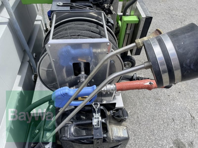 Wildkrautvernichter des Typs Keckex KOMEX-M29-M13, Vorführmaschine in Bamberg (Bild 5)