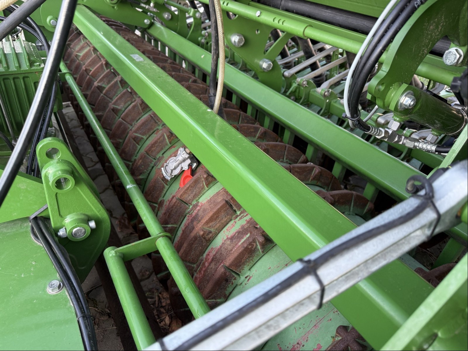 zapfwellenbetriebenes Gerät typu Amazone Anbaukreiselegge KE 3001 Super, Gebrauchtmaschine w Elmenhorst-Lanken (Zdjęcie 13)