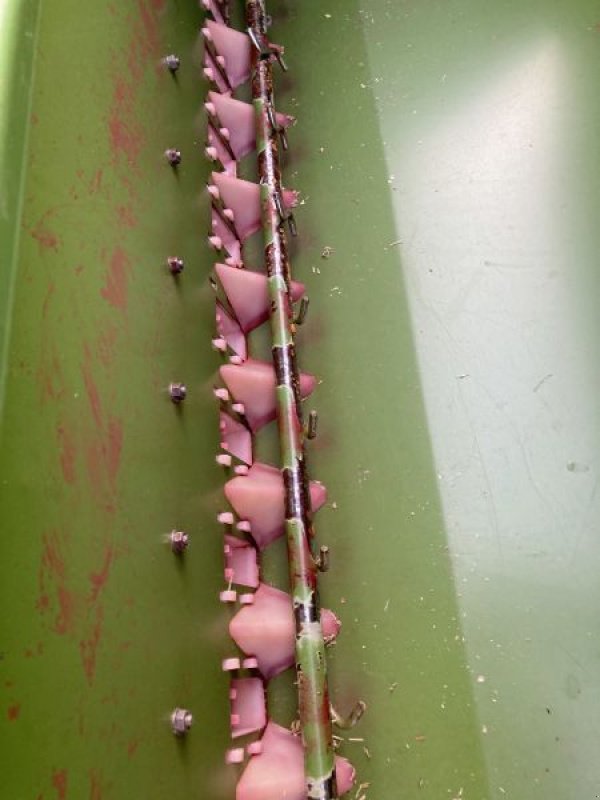 zapfwellenbetriebenes Gerät des Typs Amazone D7/25 K, Gebrauchtmaschine in Wülfershausen an der Saale (Bild 10)