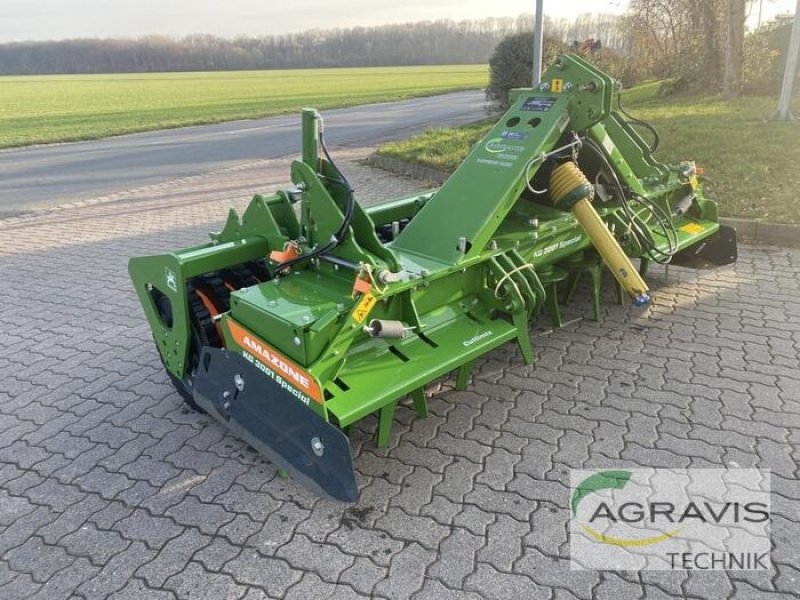 zapfwellenbetriebenes Gerät des Typs Amazone KG 3001 SPECIAL, Gebrauchtmaschine in Barsinghausen-Göxe (Bild 1)