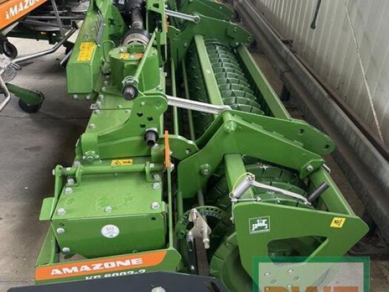 zapfwellenbetriebenes Gerät tipa Amazone KG 6002-2 Clutimix HD, Ausstellungsmaschine u Rommerskirchen